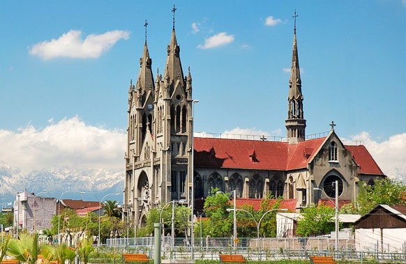 ▷ 【 Basílica Nuestra Señora del Perpetuo Socorro 】 | Conociendo Chile
